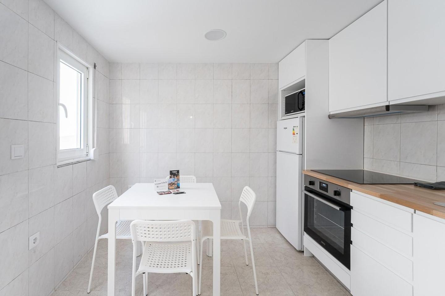 Отель Guestready - The Perfect Urban Nest Вила-Нова-ди-Гая Экстерьер фото
